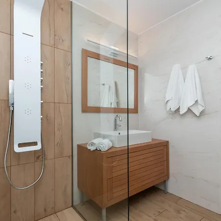 Holiday home Camelia Luxury *