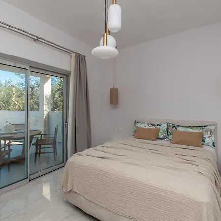 Holiday home Camelia Luxury Psarou (Zakynthos)